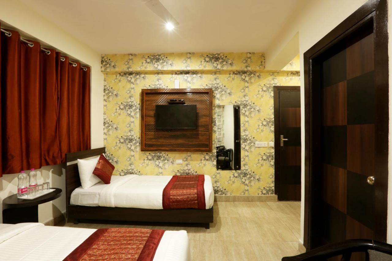 Hotel Ark Suites At Delhi Airport นิวเดลี ภายนอก รูปภาพ